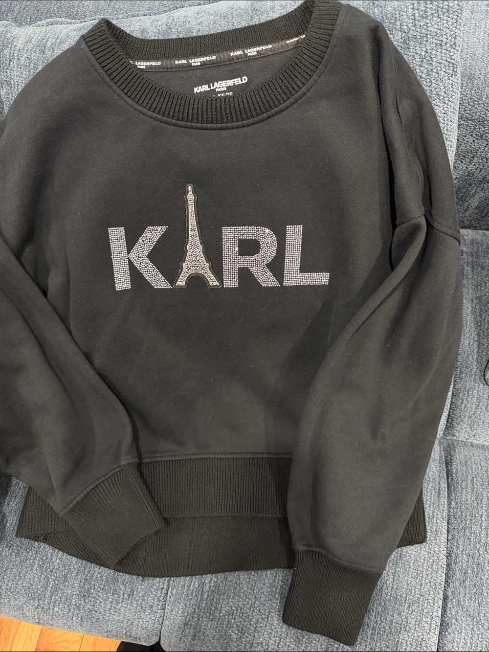 Black sweater size xl